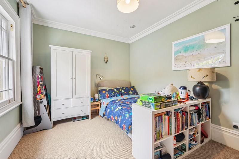 Bedroom - click for photo gallery